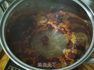 红枣枸杞粉丝糖水的做法步骤:9