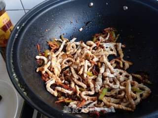 鱼香肉丝的做法步骤:10