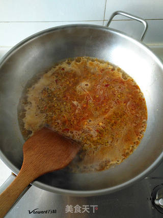 酸豆角肉丝米线的做法步骤:7