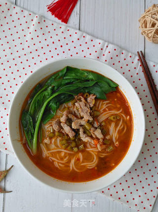 酸豆角肉丝米线的做法步骤:10