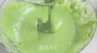 菠菜戚风蛋糕的做法步骤:9