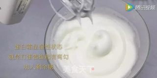 菠菜戚风蛋糕的做法步骤:13