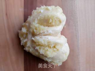 烤箱美食心形椰蓉包的做法步骤:7