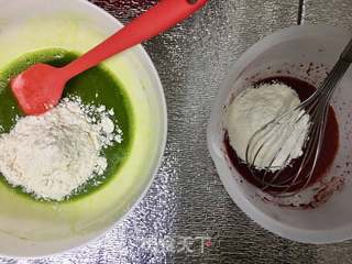 #圣诞#缤纷戚风蛋糕的做法步骤:4