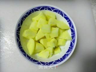 咖喱土豆盖饭的做法步骤:2