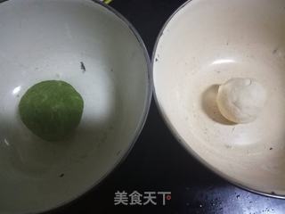 双色麻食的做法步骤:3