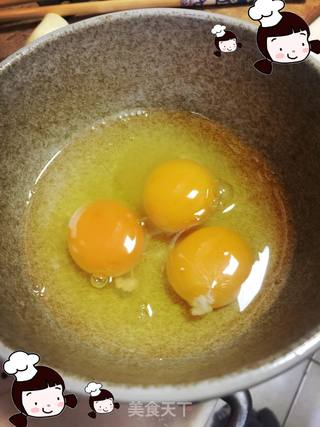 仙草阁私房菜(主食厨房)--京腔京韵鸡蛋炸酱的做法步骤:2