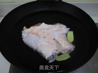 卤猪蹄的做法步骤:4