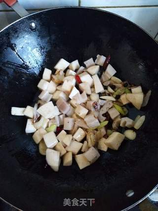 闺蜜的最爱辣子鸡丁的做法步骤:3