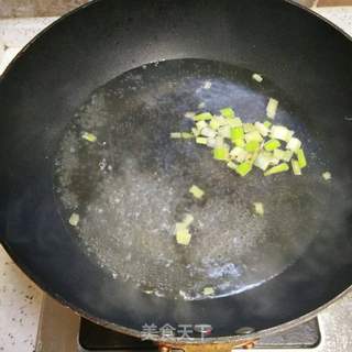 青菜丸子汤的做法步骤：2