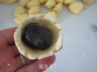 南瓜豆沙饼的做法步骤:10