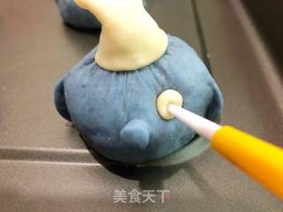 蓝精灵小面包的做法步骤:16