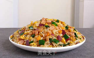 培根鸡蛋炒饭的做法步骤:9