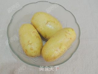 烤箱美食——烤薯角的做法步骤：1