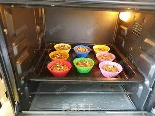 核桃米粉玛芬的做法步骤:23