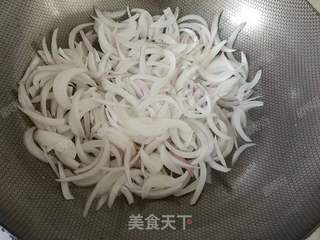 洋葱炒鸡蛋的做法步骤:7