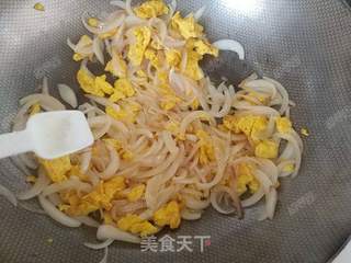 洋葱炒鸡蛋的做法步骤:10