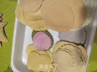 五彩水饺的做法步骤:5
