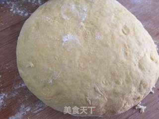 牛肉洋葱木耳饺子的做法步骤：3