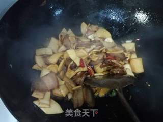 干锅腊肉杏鲍菇的做法步骤:15