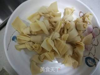 简易鸡汤豆腐串的做法步骤:3