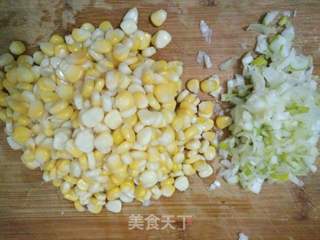 白菜玉米水饺的做法步骤:4