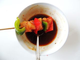 彩椒鸡肉串的做法步骤:6