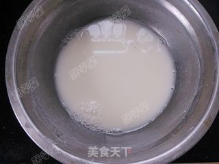 汤种酥粒葡萄干餐包的做法步骤:2