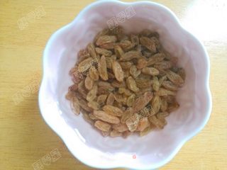 汤种酥粒葡萄干餐包的做法步骤:4