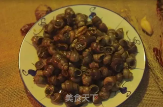 潮音潮人：沙茶酱炒田螺的做法步骤：5