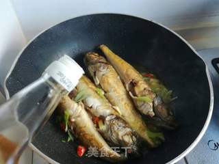 蒜蓉辣酱焖海老头的做法步骤:7