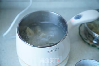 紫菜鸡蛋汤饺的做法步骤：6