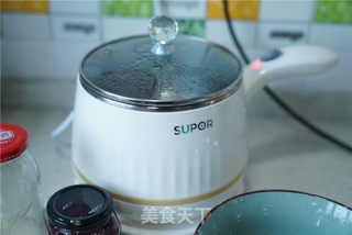 玫瑰红糖汤圆的做法步骤:4