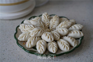 银鱼鲜肉汤饺的做法步骤:4