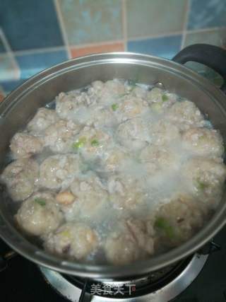 客家水煮肉丸的做法步骤：4