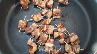 烤牙签五花肉的做法步骤：2