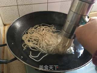 羊肉荞麦面饸饹的做法步骤:11