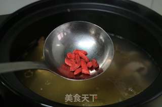 山药板栗炖土鸡的做法步骤:4