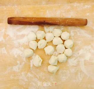 酸菜饺子的做法步骤:7