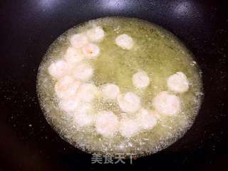 咕咾虾球的做法步骤:4
