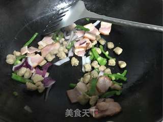 芝心牛肉披萨的做法步骤:3