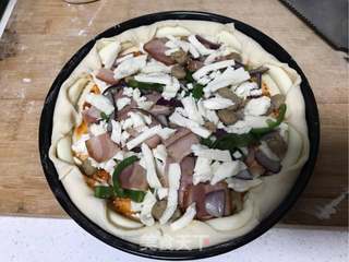 芝心牛肉披萨的做法步骤:9