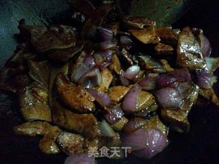 洋葱炒猪肝的做法步骤:5