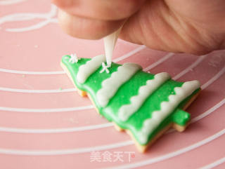 圣诞树饼干(不用模具也能做出)的做法步骤:15
