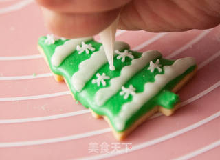 圣诞树饼干(不用模具也能做出)的做法步骤:16