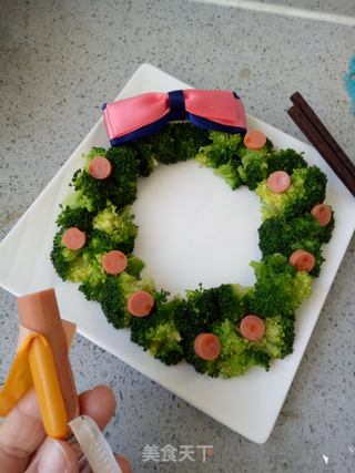 西兰花圣诞花环的做法步骤:5