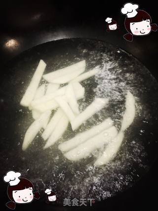 原创【?仙草味道?私房菜?】?女儿?的?味道??烘烤马铃薯条?的做法步骤:4