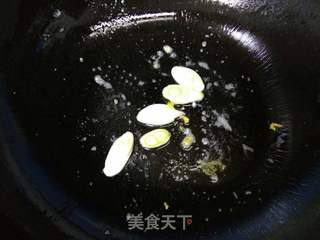 红肠蛋炒饭的做法步骤:7