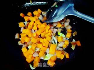 红肠蛋炒饭的做法步骤:9