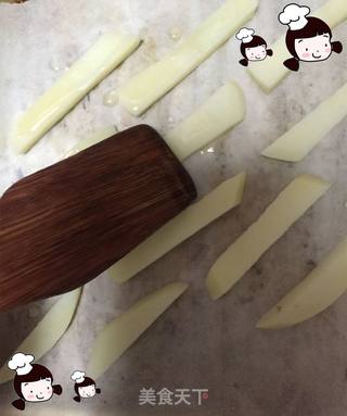 原创【?仙草味道?私房菜?】?女儿?的?味道??烘烤马铃薯条?的做法步骤:8